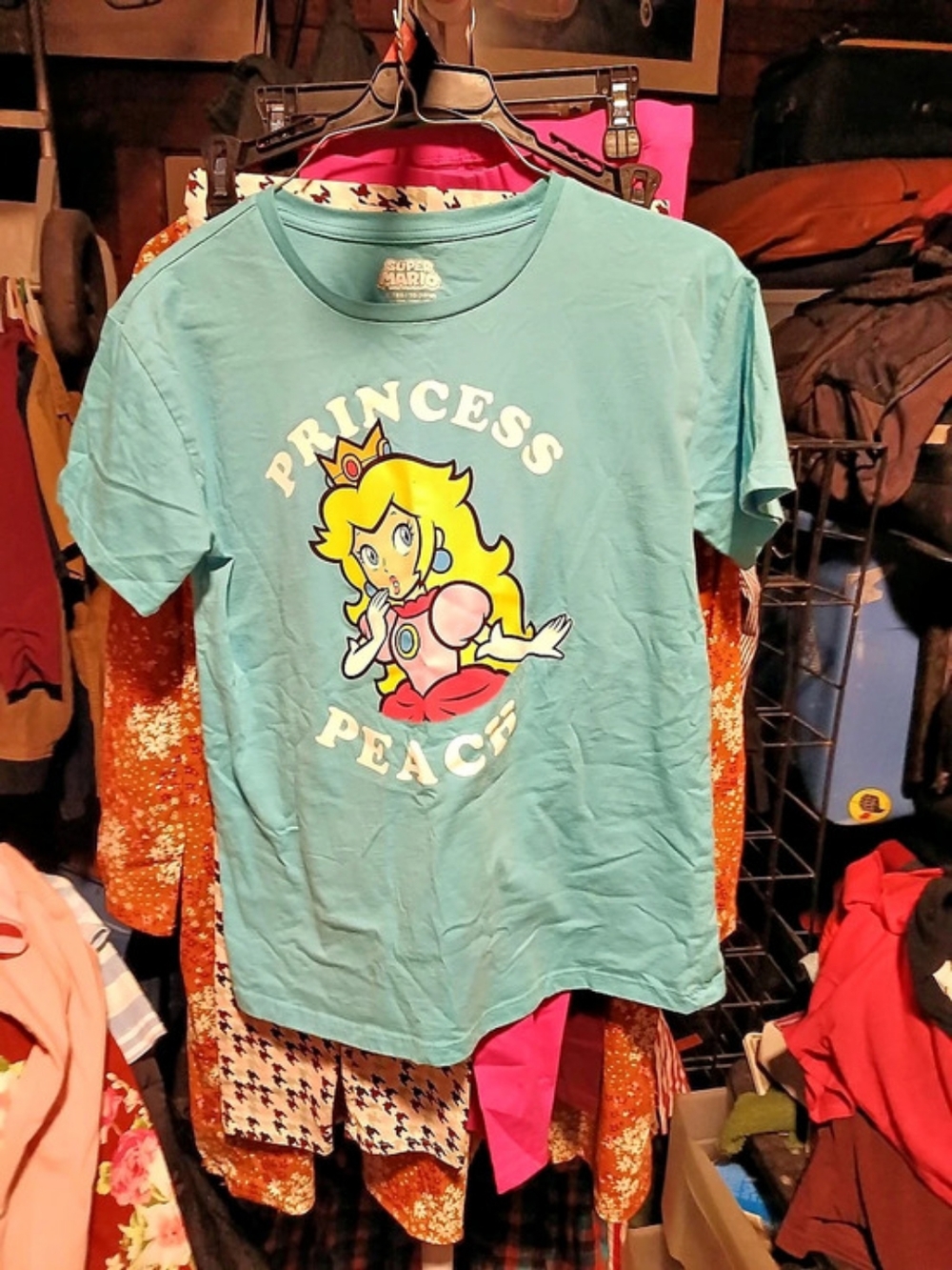 Nintendo Super Mario Princess Peach Graphic T-Shirt